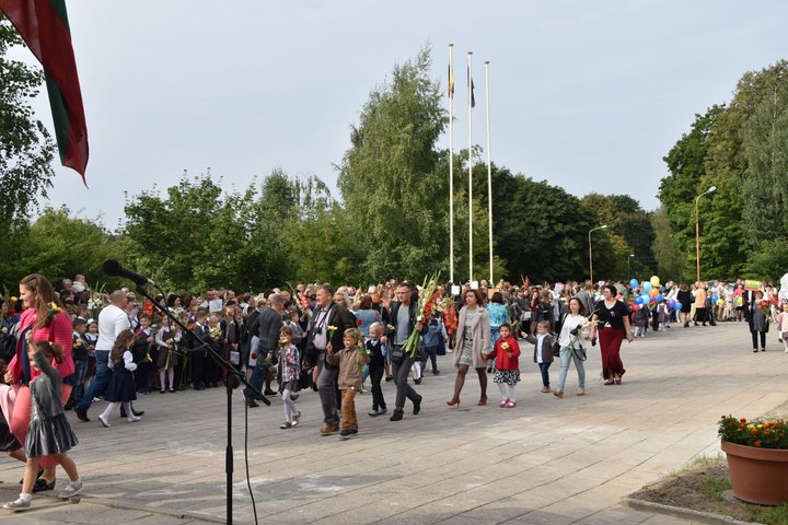 03.jpg